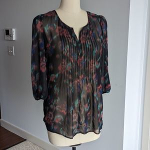 Sheer kimchi blue black pleated blouse M